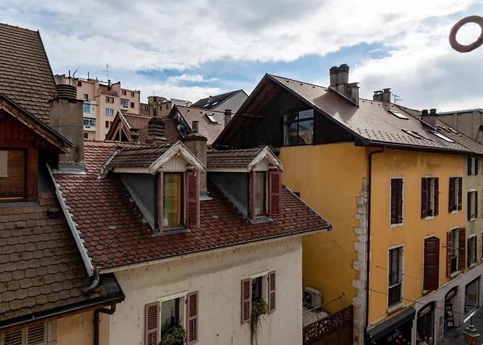 Annecy Jeremy Apartment